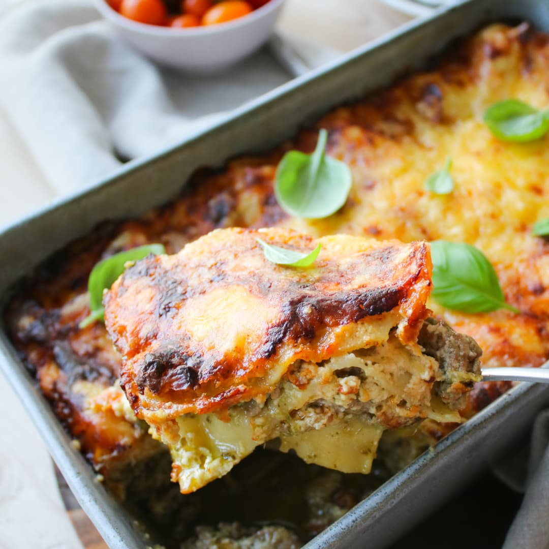 Lasagne på fläskfärs med soltorkad tomat, salvia och pesto